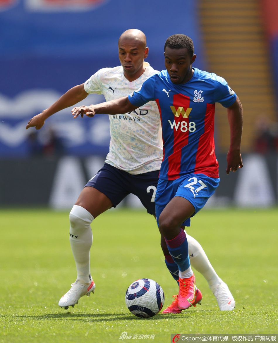 [英超]水晶宫0-2曼城 阿圭罗破门