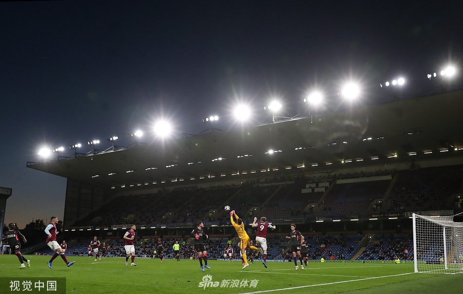 [英超]伯恩利0-3利物浦 萨拉赫破门