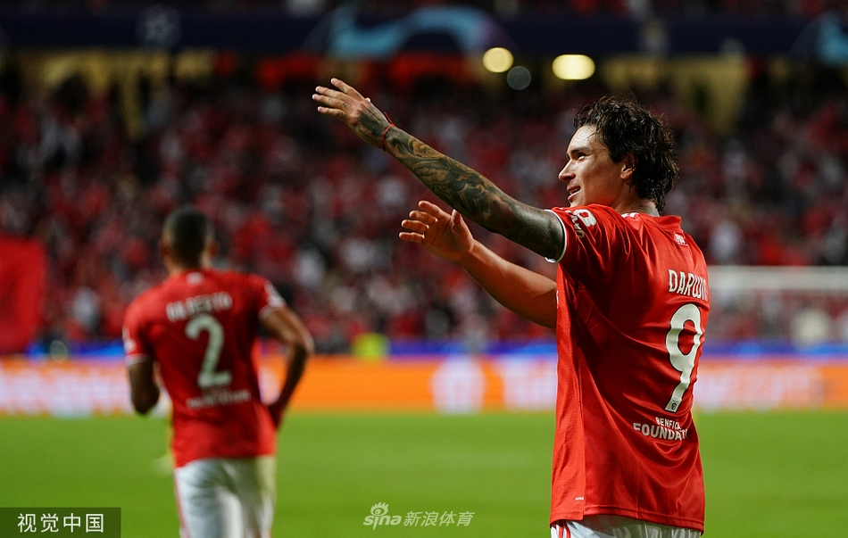 [欧冠]巴萨0-3本菲卡 小组赛遭遇连败