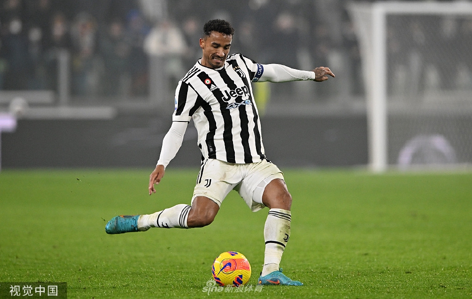 [意甲]尤文2-0维罗纳 弗拉霍维奇破门