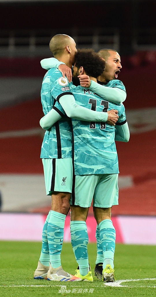 [英超]阿森纳0-3利物浦 若塔两球