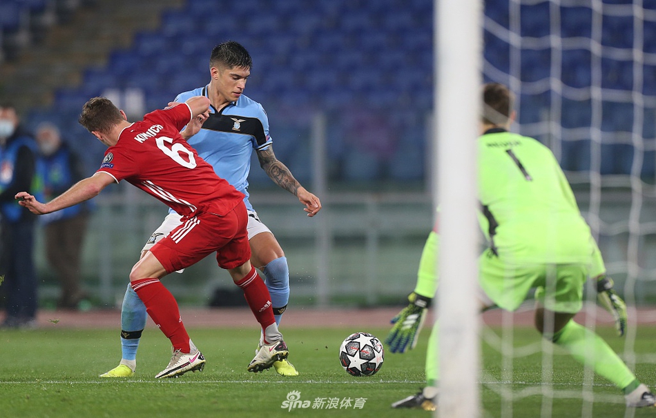 [欧冠]拉齐奥1-4拜仁 莱万破门