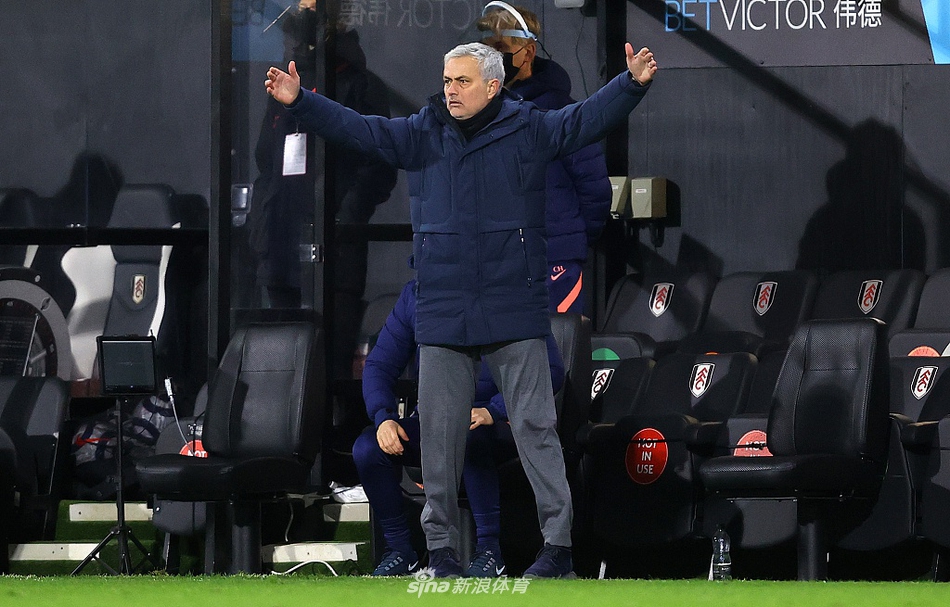 [英超]富勒姆0-1热刺 孙兴O造乌龙