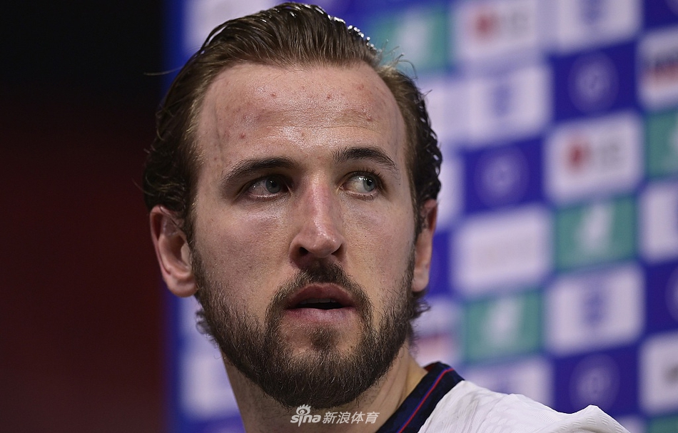 [世预赛]英格兰2-0阿尔巴尼亚 凯恩传射