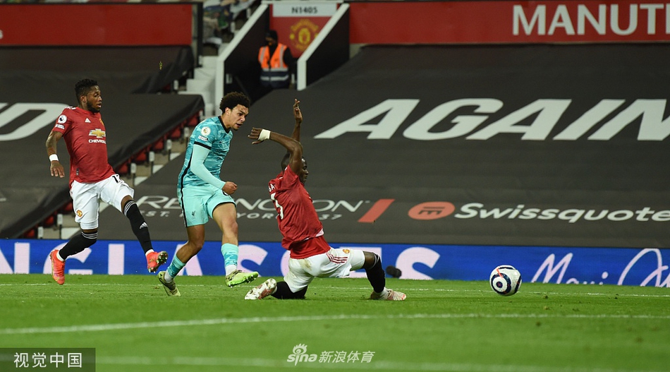 [英超]曼联2-4利物浦 菲尔米诺两球