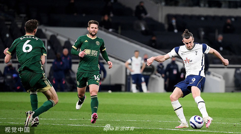 [英超]热刺4-0谢联 贝尔帽子戏法