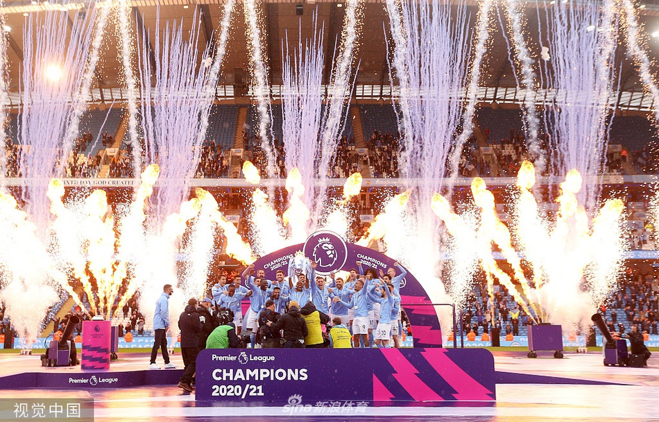 [英超]曼城5-0埃弗顿 阿圭罗两球