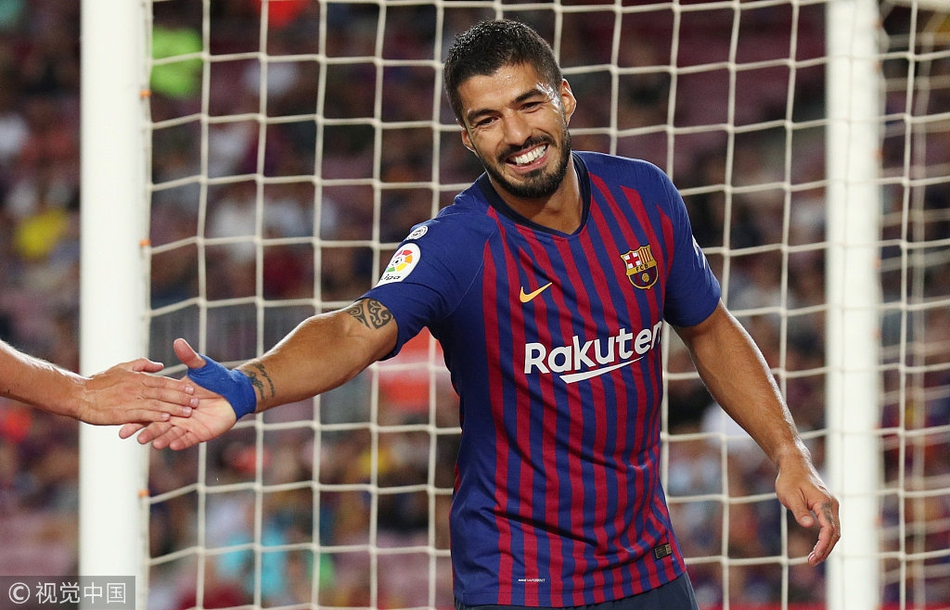 [西甲]巴萨3-0阿拉维斯