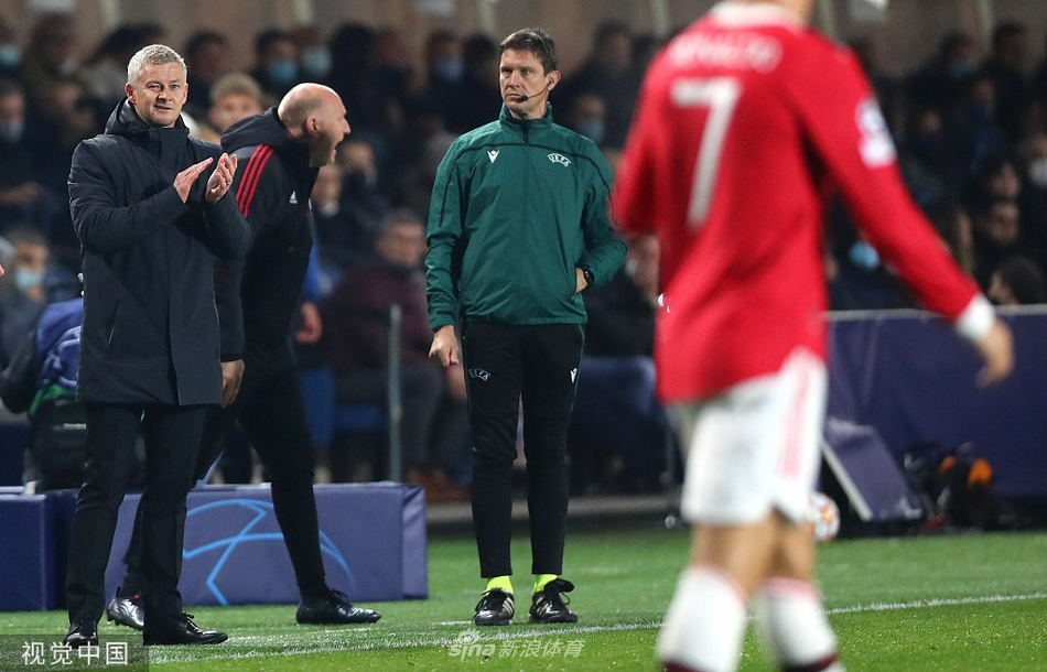 [欧冠]亚特兰大2-2曼联 C罗梅开二度