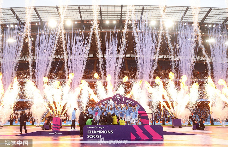 [英超]曼城5-0埃弗顿 阿圭罗两球