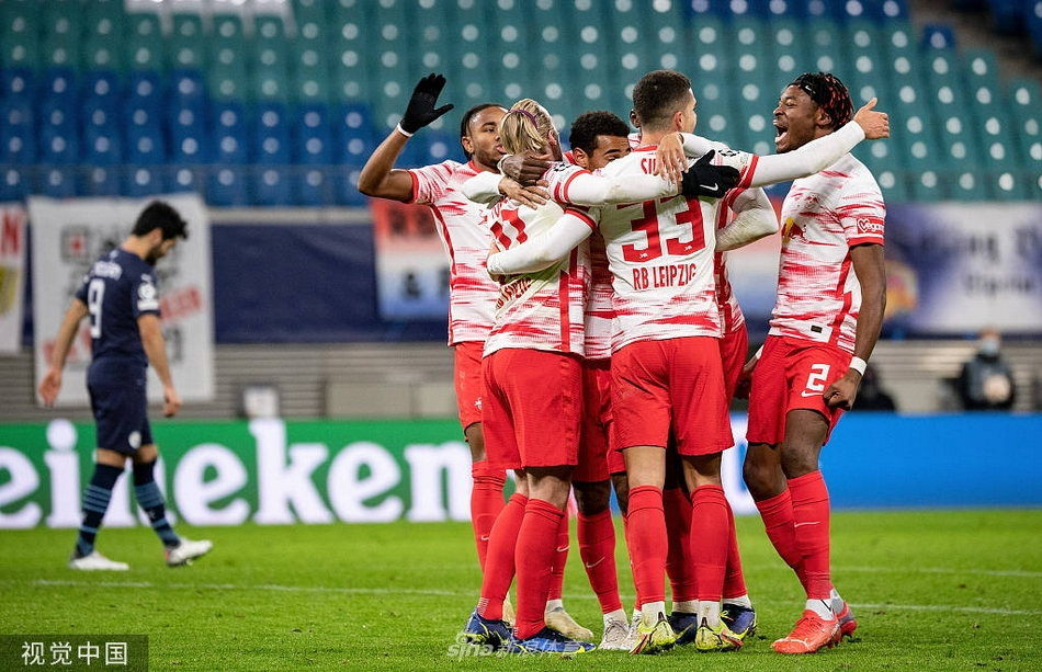 [欧冠]莱比锡2-1曼城 索博斯洛伊破门