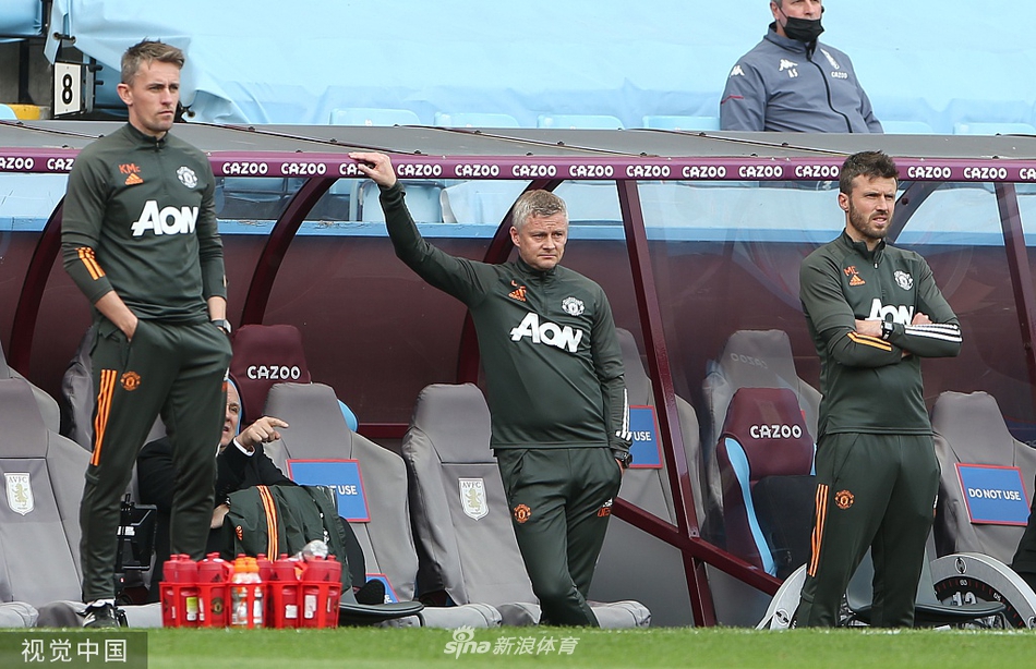 [英超]维拉1-3曼联 卡瓦尼破门