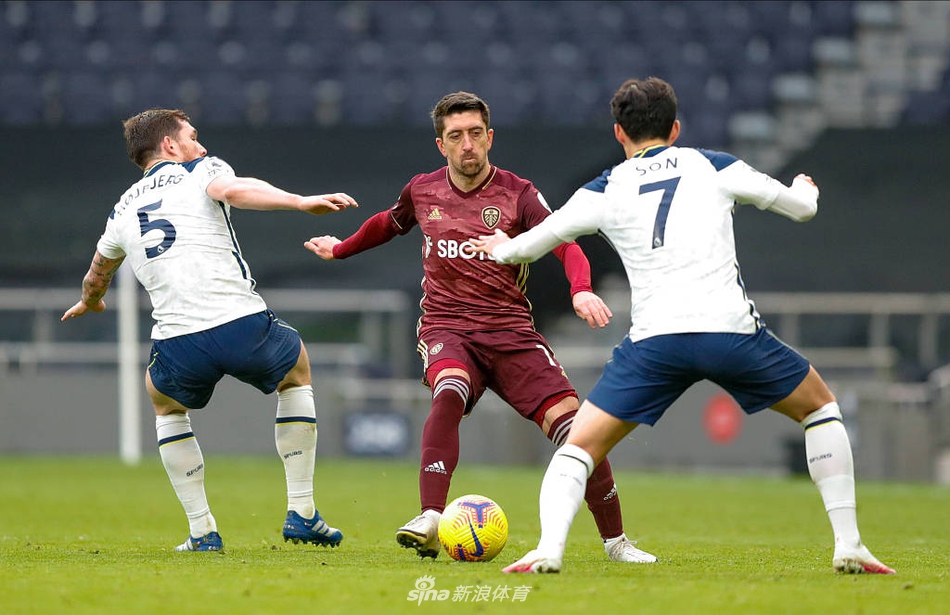 [英超]热刺3-0利兹 孙兴O凯恩传射