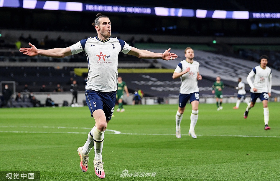 [英超]热刺4-0谢联 贝尔帽子戏法