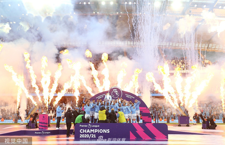 [英超]曼城5-0埃弗顿 阿圭罗两球