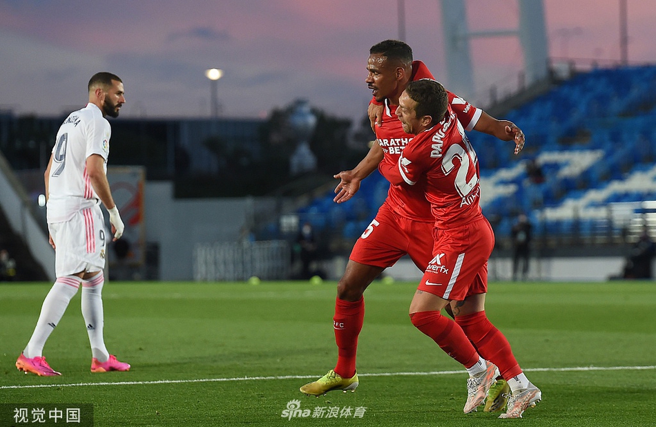 [西甲]皇马2-2塞维利亚 皇马压哨扳平