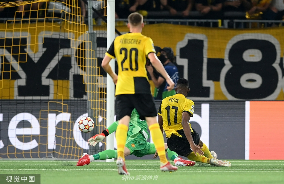 [欧冠]年轻人2-1曼联 C罗破门