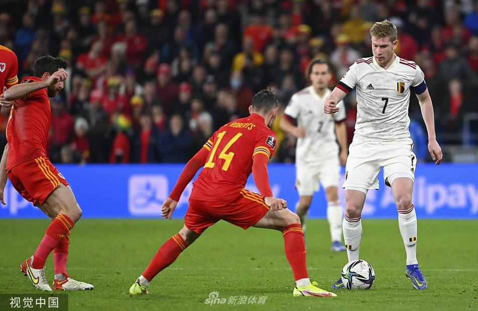 [世预赛]威尔士1-1比利时 德布劳内破门