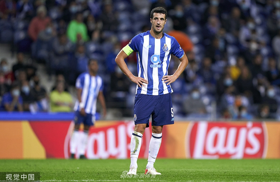 [欧冠]波尔图1-5利物浦 萨拉赫两球