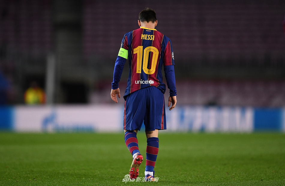 [欧冠]巴萨主场0-3尤文 C罗2球改写纪录