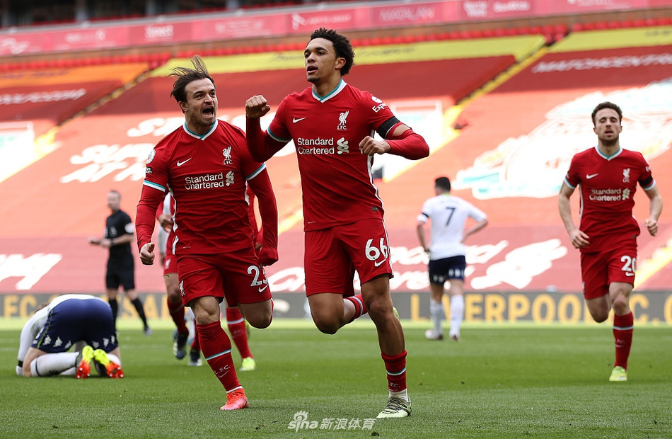 [英超]利物浦2-1维拉 阿诺德绝杀
