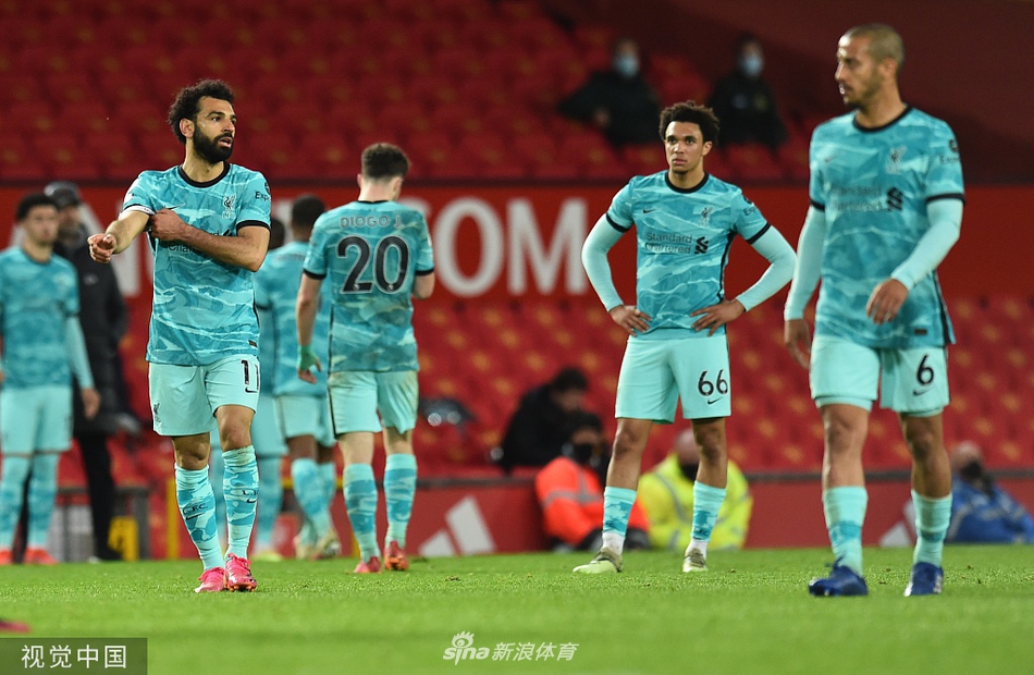 [英超]曼联2-4利物浦 菲尔米诺两球