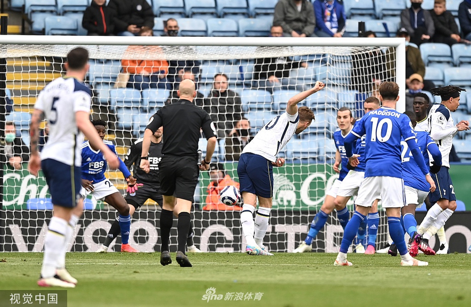 [英超]莱斯特2-4热刺 贝尔两球