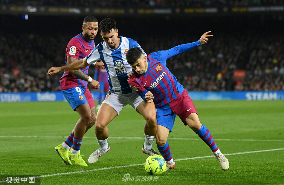 [西甲]巴萨1-0西班牙人 德佩破门