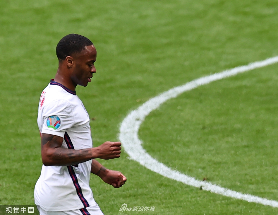 [欧洲杯]英格兰2-0淘汰德国 斯特林凯恩破门