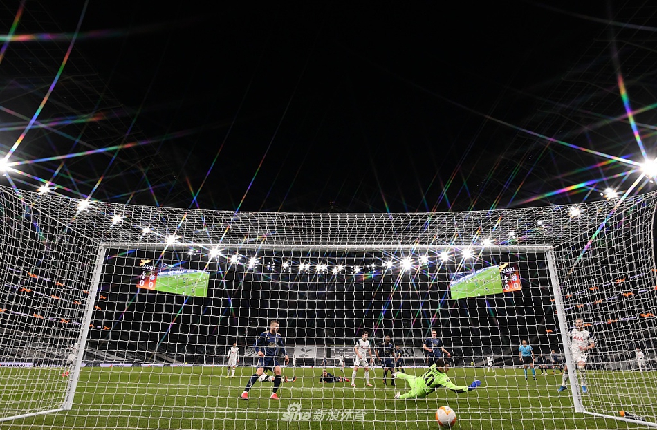 [欧联杯]热刺2-0萨格勒布迪那摩 凯恩两球