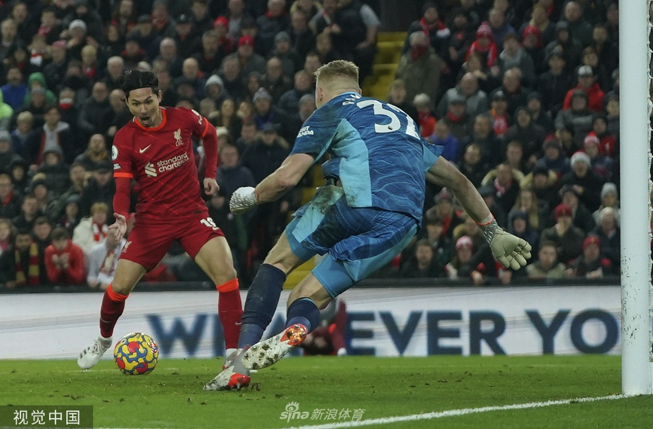 [英超]利物浦4-0阿森纳 利物浦多点开花