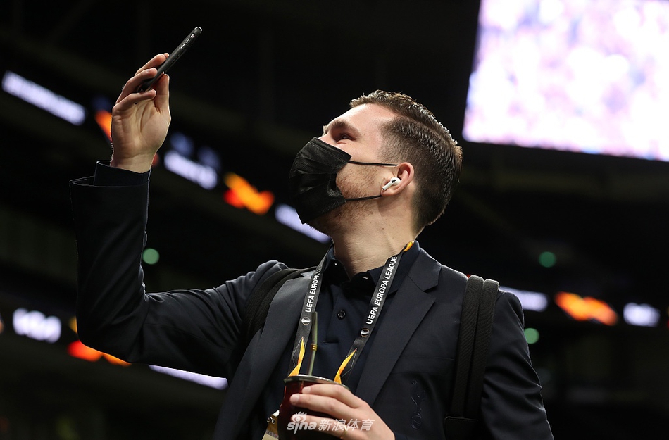 [欧联杯]热刺2-0萨格勒布迪那摩 凯恩两球