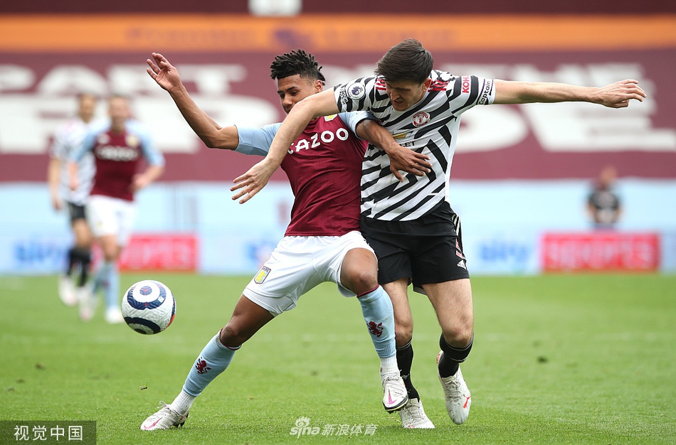 [英超]维拉1-3曼联 卡瓦尼破门