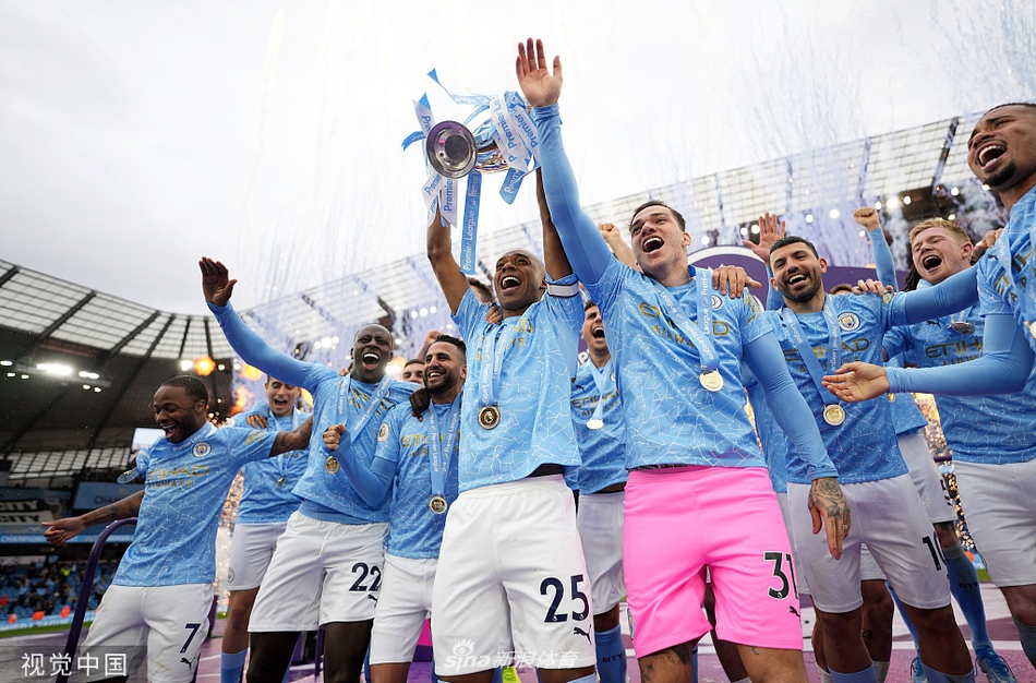 [英超]曼城5-0埃弗顿 阿圭罗两球