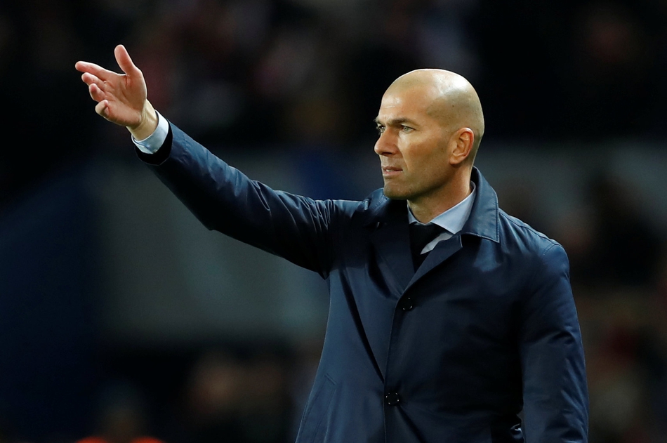 齐达内指挥比赛