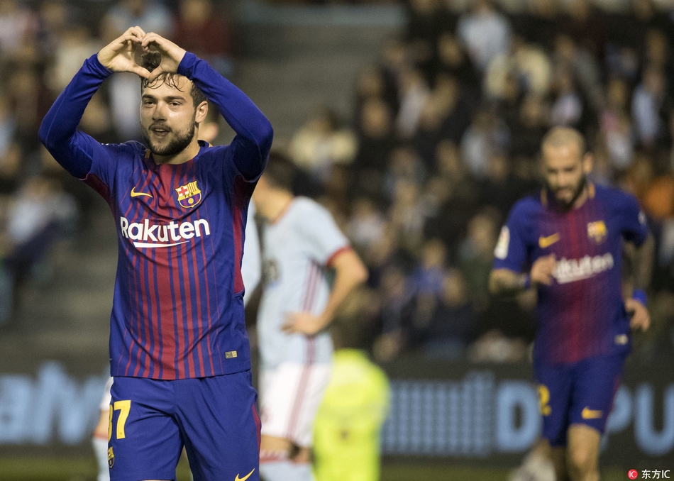 阿尔奈斯庆祝进球