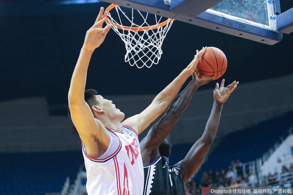 CBA第18轮:青岛VS辽宁
