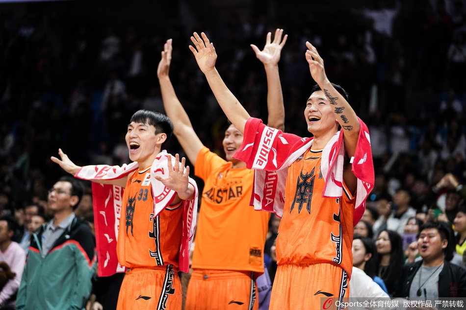 CBA全明星赛:南区1分险胜北区 赵睿荣膺MVP