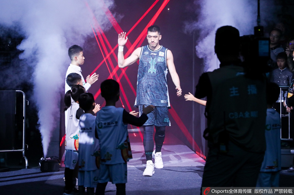 2020年CBA全明星赛:南北区入场仪式