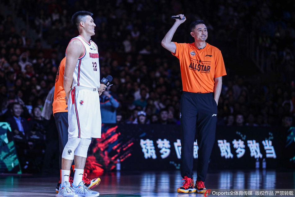 CBA全明星赛:阿日献暴扣1V1虐杜锋