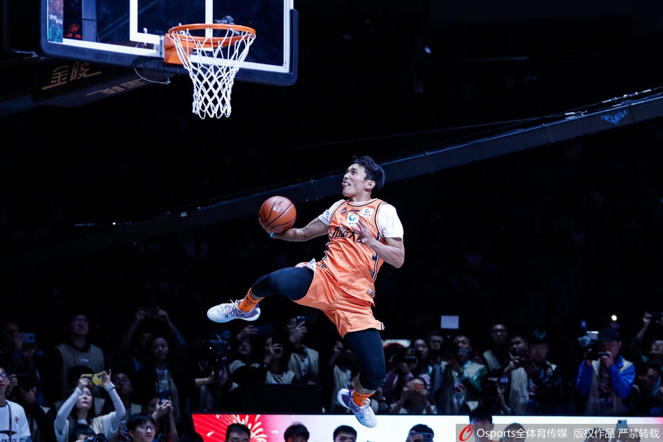 CBA全明星扣篮决赛:矣进宏加冕扣篮王