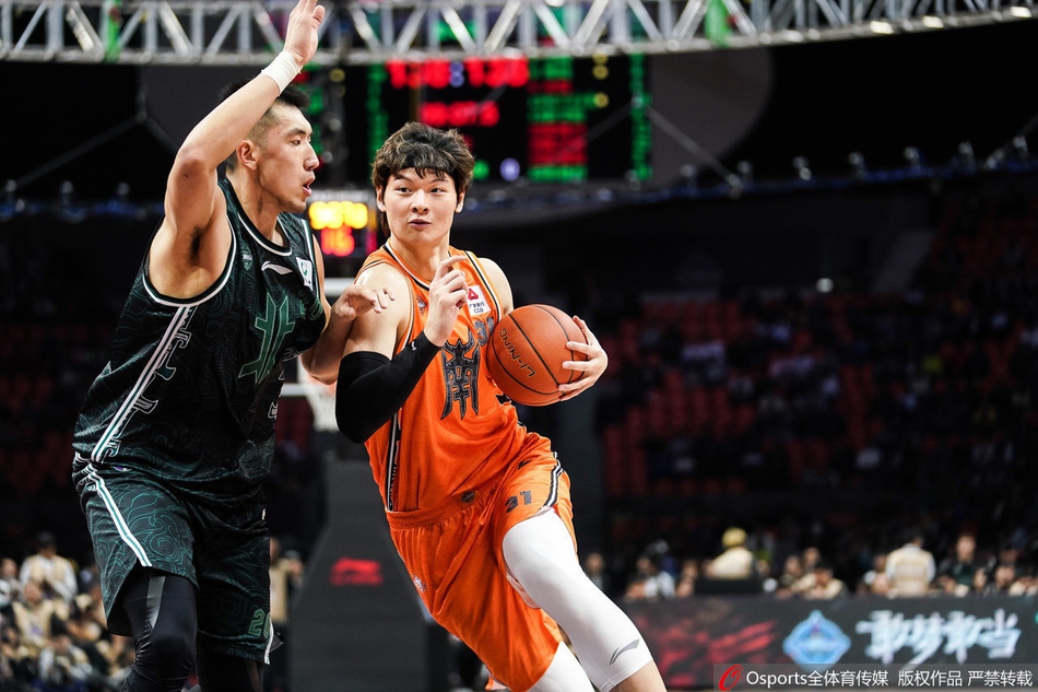 CBA全明星赛:南区1分险胜北区 赵睿荣膺MVP