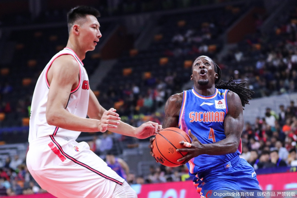 CBA第28轮:广东VS四川