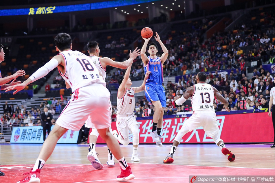 CBA第28轮:广东VS四川