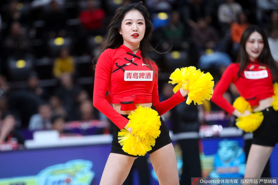 CBA第29轮:篮球宝贝性感热舞助力球队