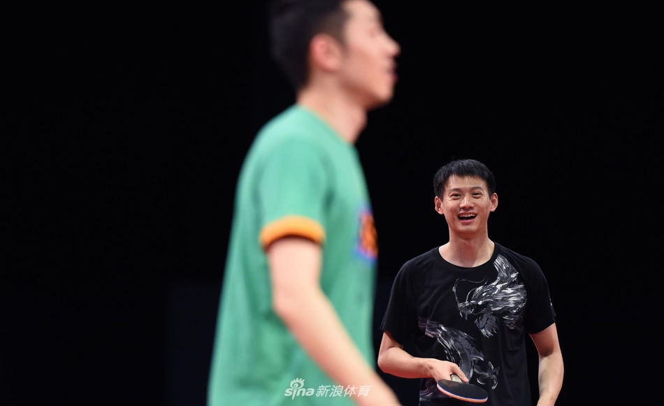 国乒进行世乒赛适应训练