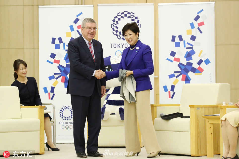 巴赫到访味之素国家训练中心