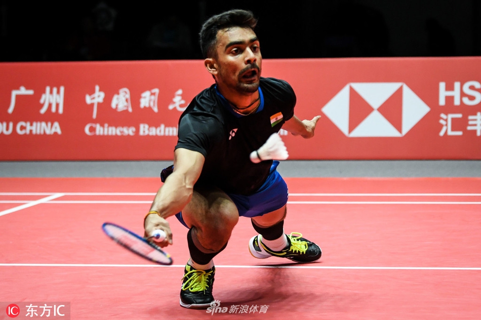 羽联总决赛石宇奇进决赛