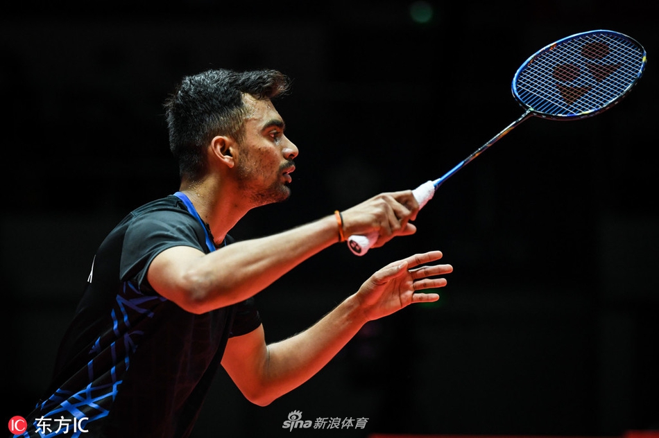 羽联总决赛石宇奇进决赛