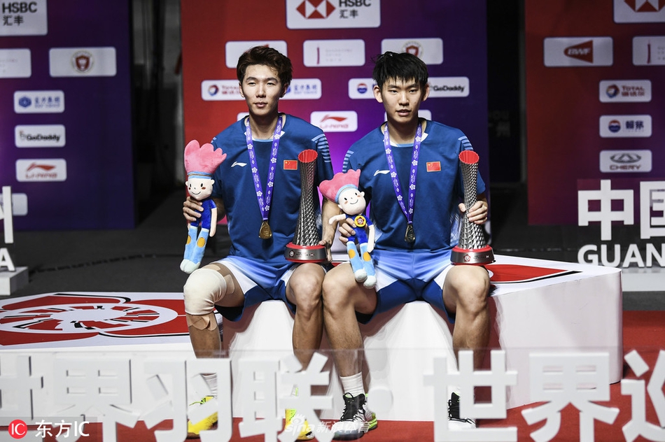 羽联总决赛男双颁奖仪式
